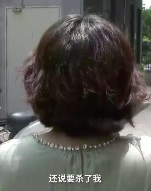 女子退货被中通快递员扇耳光 回应：一个巴掌拍不响