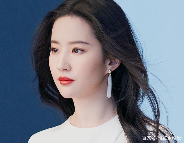 影院老板砸花木兰宣传板什么情况?终于真相了,原来是这样!
