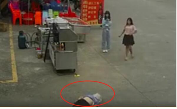 老人被狗绳绊倒摔地后身亡怎么回事?具体什么情况?终于真相了,原来这样！