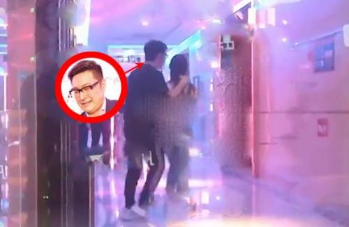 事大了！王岳伦再曝与美女搂腰亲密照 深夜KTV壁咚美女搂腰掐脖很暧昧