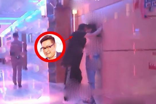 【最新】王岳伦再曝与美女搂腰亲密照,李湘王岳伦名下公司已注销