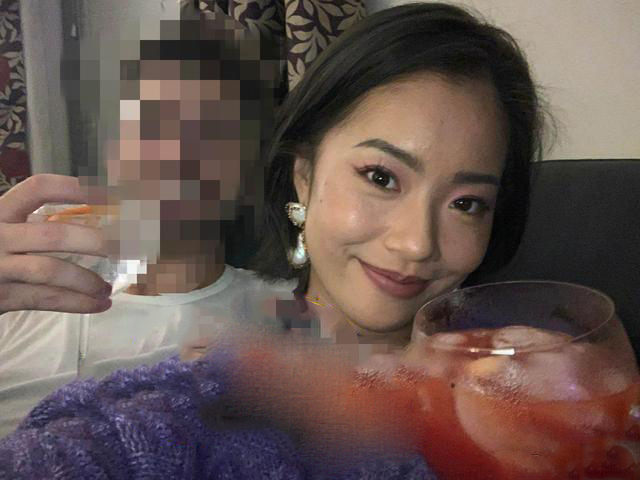坐等官宣!王菊新恋情疑曝光,晒与外籍男子合影后秒删