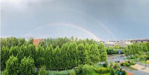 你看你看天空的脸!雷雨过后 北京天空再现双彩虹 高清美图来了!