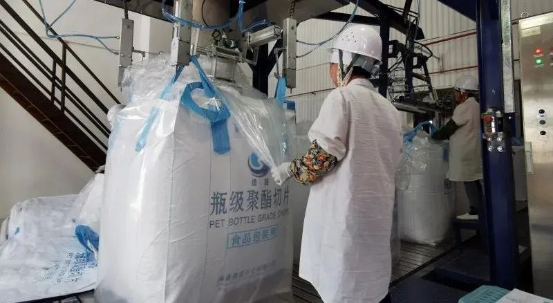 荣盛石化：累计新增借款333亿，占上年末净资产80%