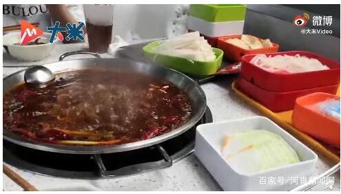 【有心了】四川一高校食堂开火锅窗口 人均三四十元就可以吃到饱