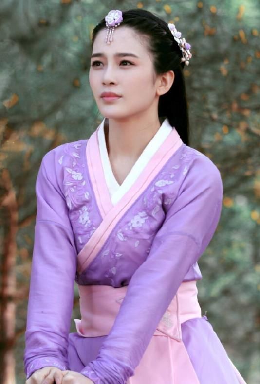 【绯闻制造机】胡一天赵樱子疑被曝恋情,从芒果台亲闺女糊成十八线,她经历了什么