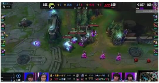 《英雄联盟》LGD晋级小组赛 有势如破竹之态