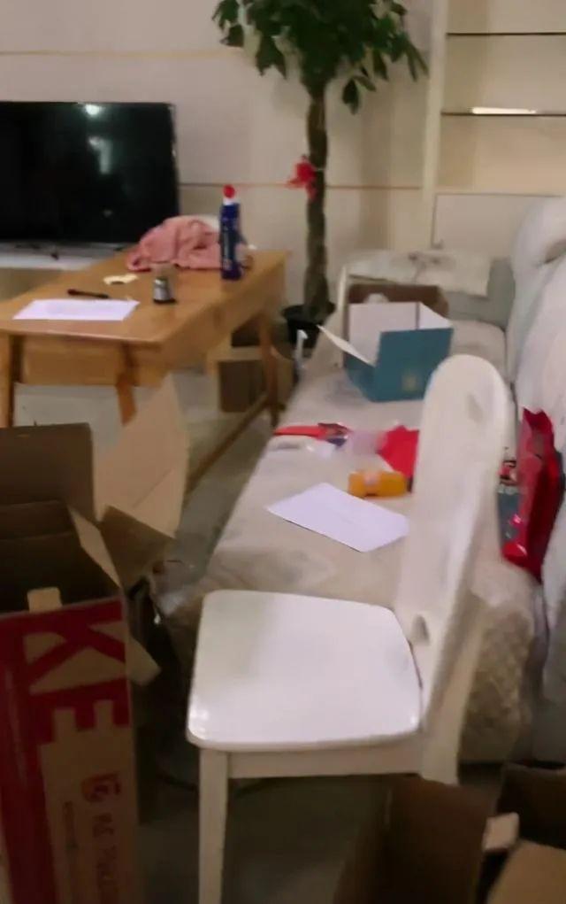 反转！李湘回应租房争议称离开前已打扫 房东恶意引导舆论