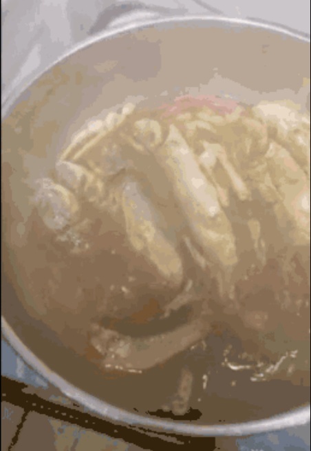 螺王就酒,刑拘你有!美食博主食用二级保护动物被刑拘
