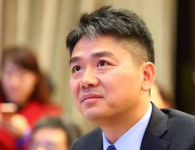 刘强东案再开听证会 女方增赔偿要求 事件回顾