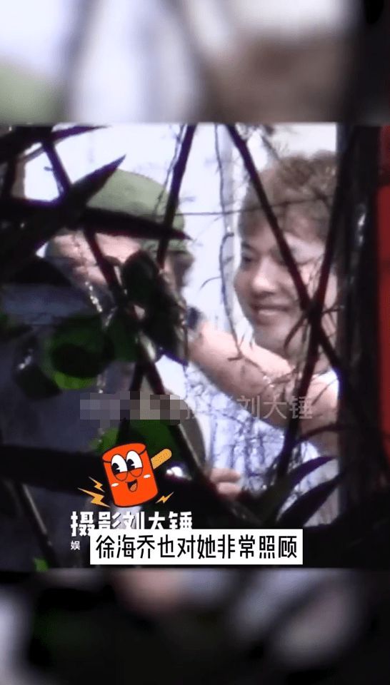 赵丽颖林更新徐海乔聚餐被拍 颖宝酒劲上头变话痨