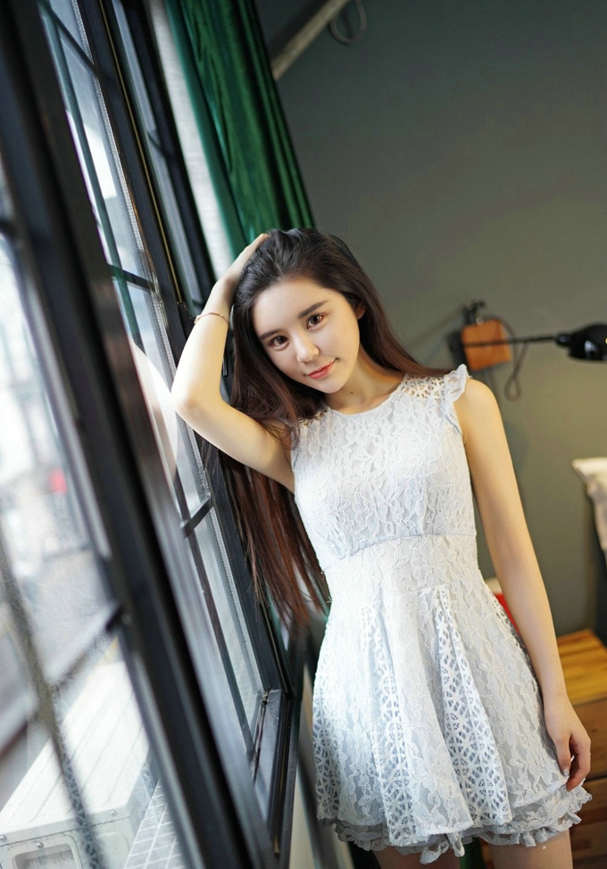 清新妹子gary维爱居家豹纹内衣秀完美身材白嫩肌肤性感写真