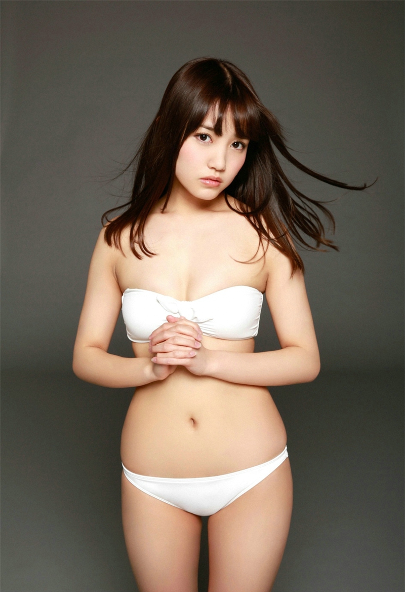 清新黑长直90后白皙美女内衣性感甜美动人
