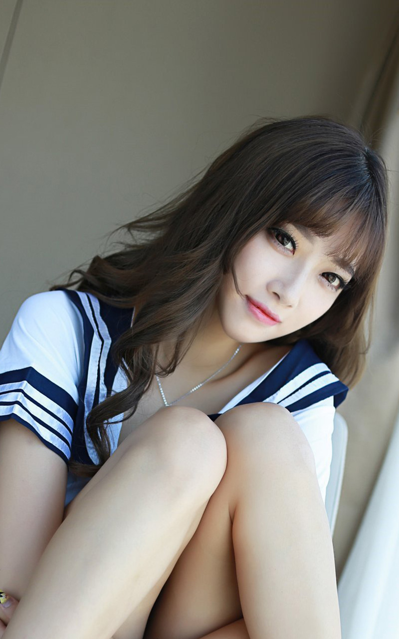 情趣制服性感迷人美女写真