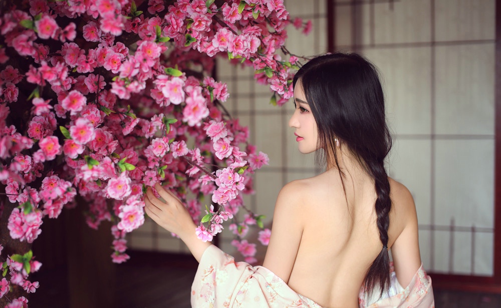 性感双马尾露胸情趣美女白皙私房靓丽写真