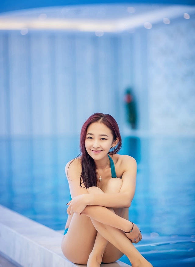 阳光少女比基尼靓丽夏日的清凉写真