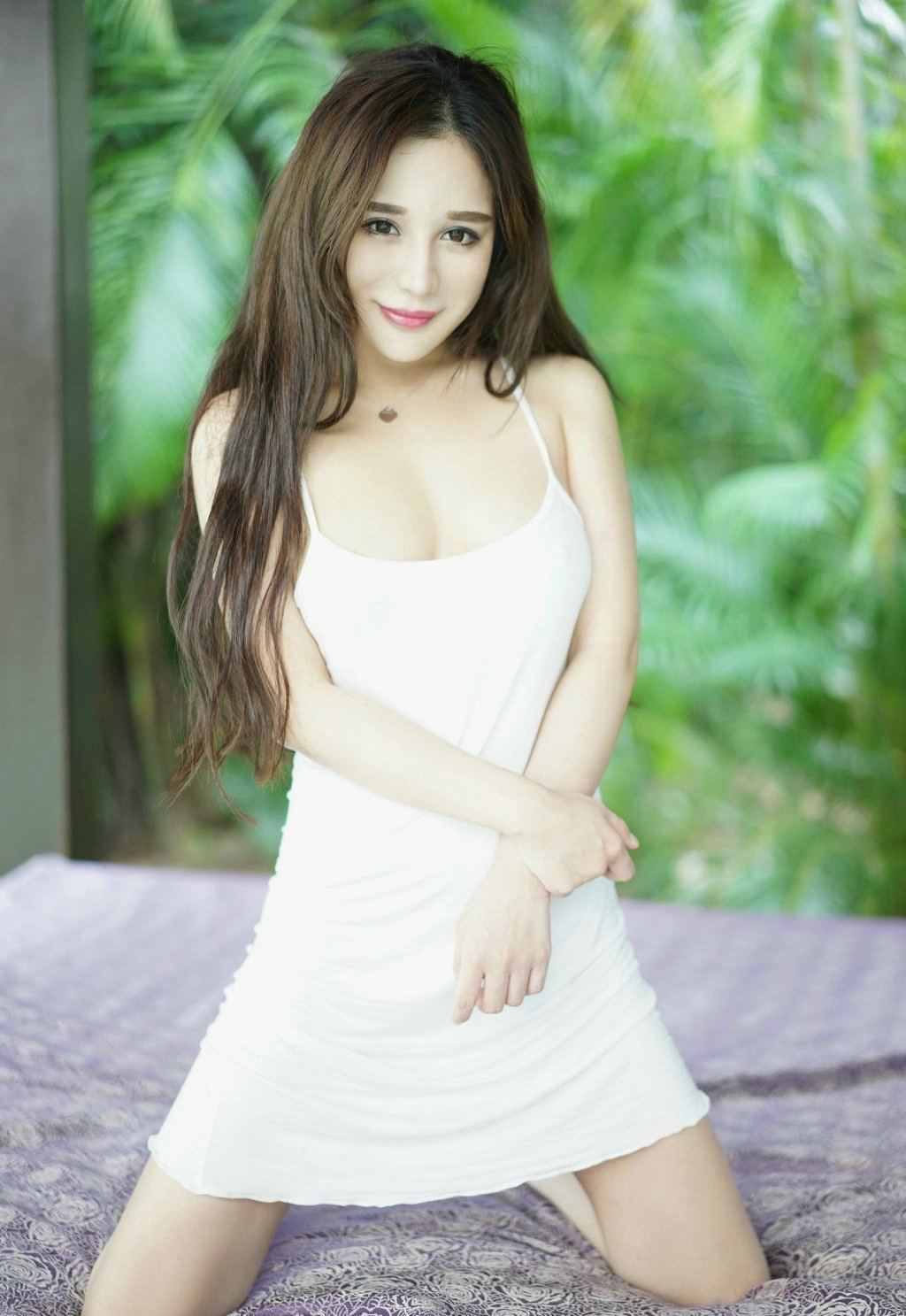 白皙嫩滑美腿超漂亮的美女私房甜美性感迷人