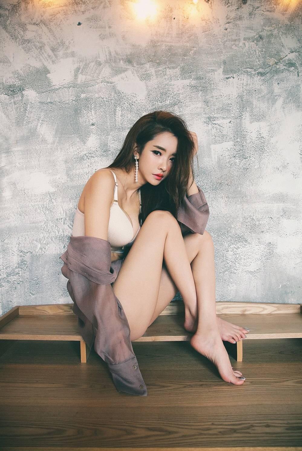 性感女神内衣写真尽显妩媚风情写真