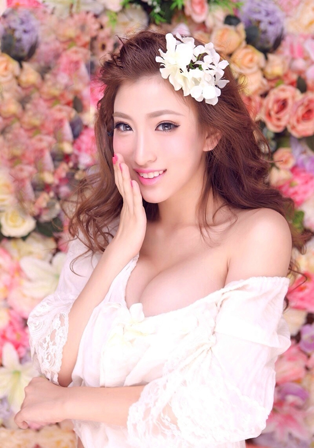 性感女神唯美花枝招展粉嫩动人诱惑