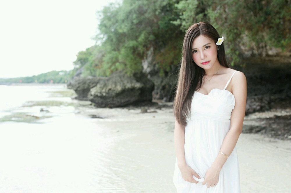靓丽风情美女绮里嘉ula性感写真