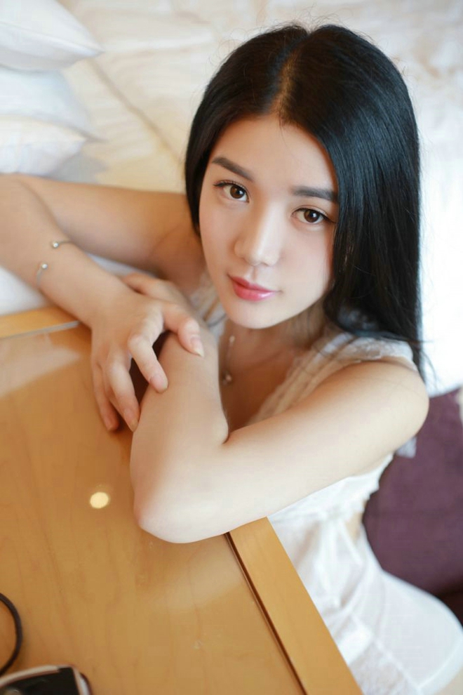 娇嫩清纯可人妹纸私房美乳娇媚销魂诱惑私房写真