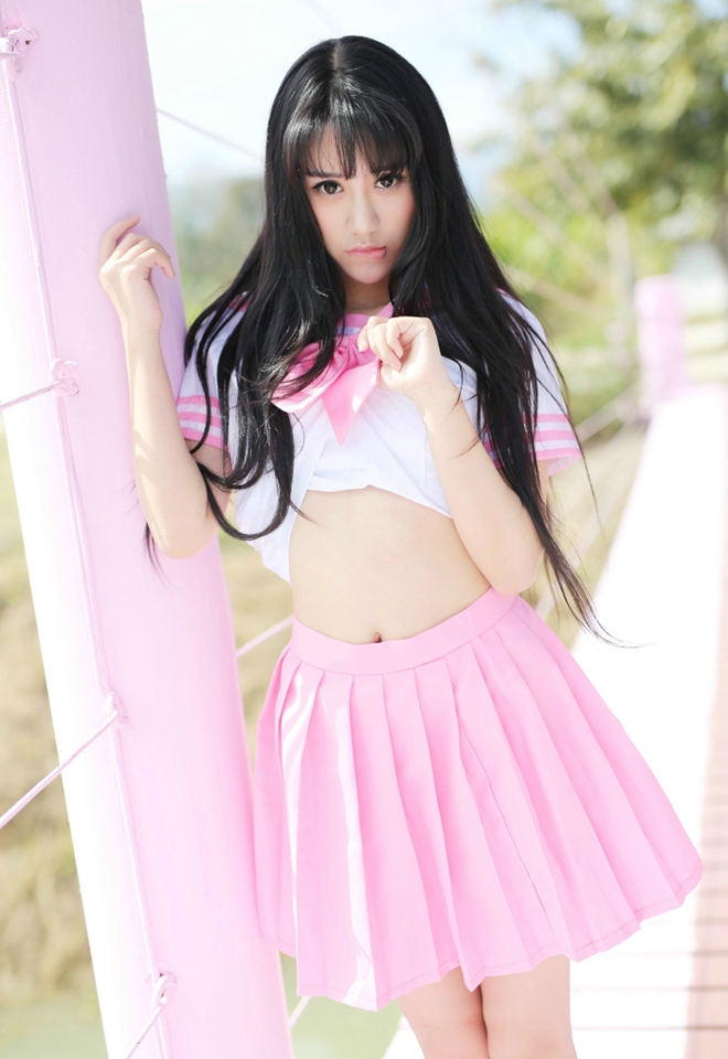 清纯性感制服校园美女清新唯美户外娇嫩诱惑写真