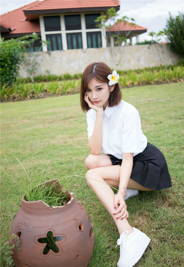 夏日小清新清纯美女杨晨晨sugar户外校服高清性感迷人写真