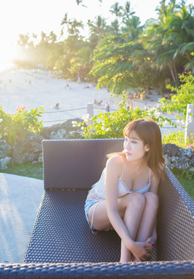 蕾丝上衣性感女神程小烦不烦诱惑美腰美腿养眼风情私房写真