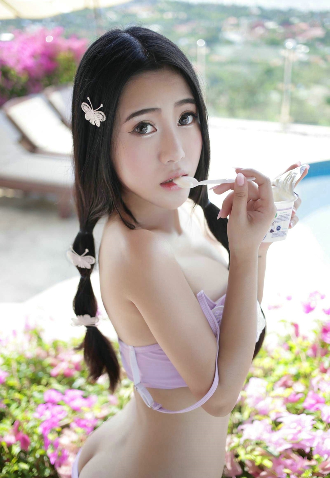 性感娇艳美女模特美胸苏梅娇艳妩媚妖娆旅拍写真