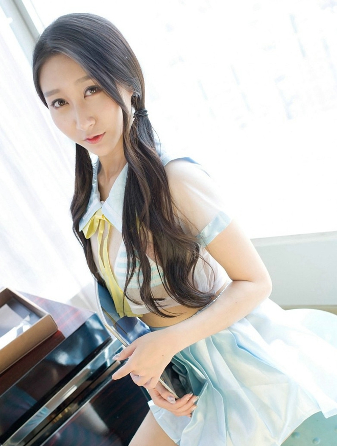 宅男女神赵熙儿妹妹娇媚销魂诱惑写真