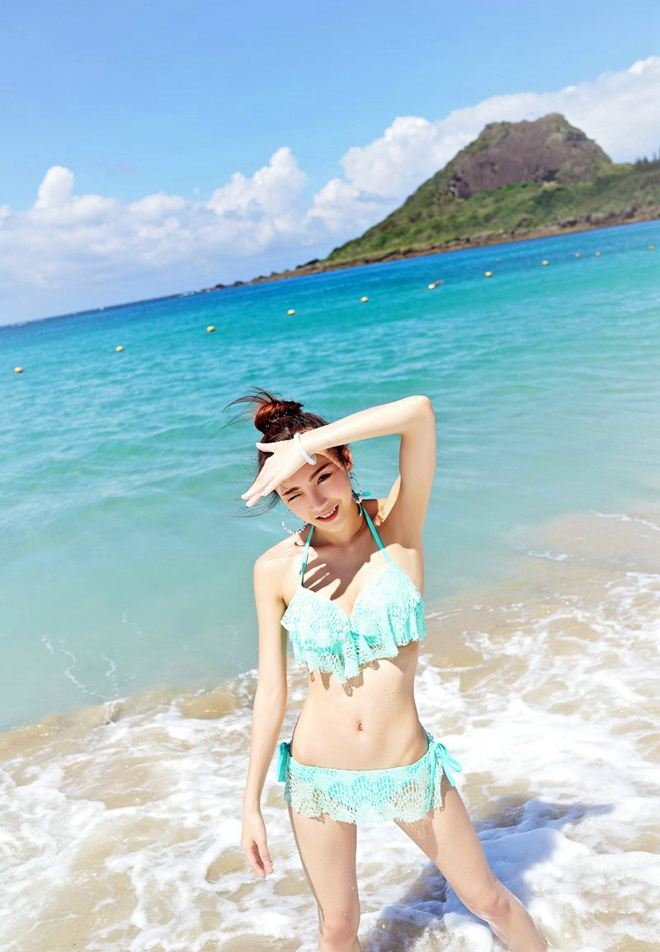沙滩美少女Hana妹性感比基尼娇媚撩人写真