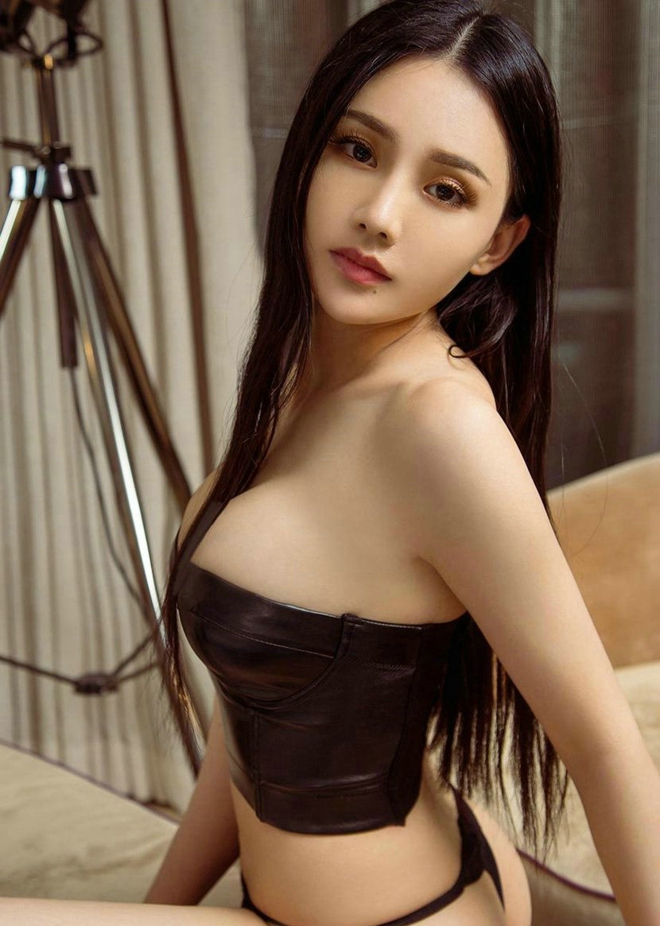 娇媚性感惹火长发白皙美女大奶翘臀火辣销魂撩人诱惑私房写真