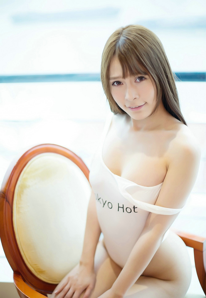 Carol酱性感比基尼诱惑迷人美乳翘臀勾魂妖娆妩媚写真