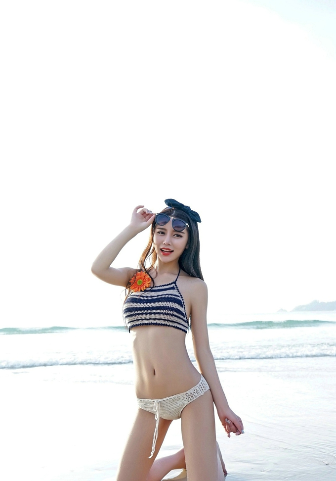 徐妍馨Mandyt性感比基尼湿身诱惑气质美腿美胸翘臀白嫩肌肤火辣写真
