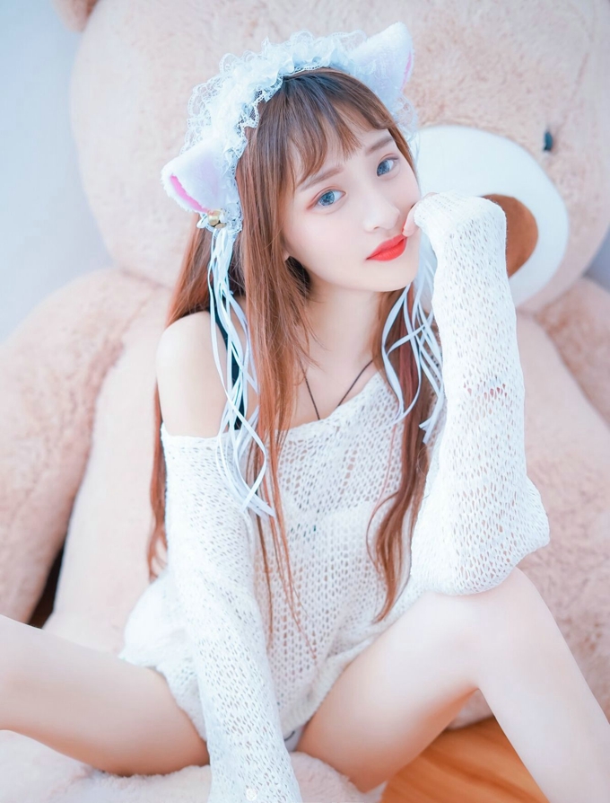 诱惑迷人内衣翘臀勾魂妩媚写真
