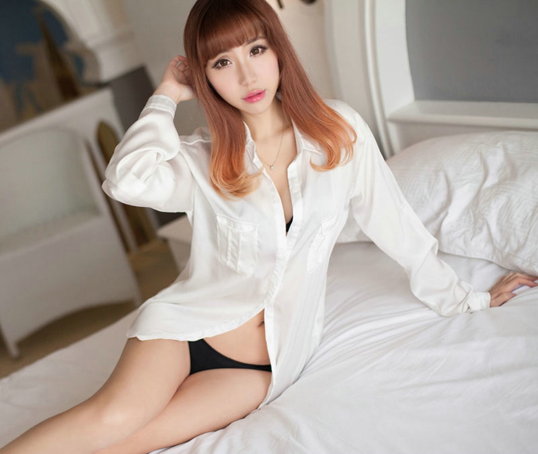 浴中美人鹿小茜美臀湿身诱惑娇媚妖娆私房诱惑写真