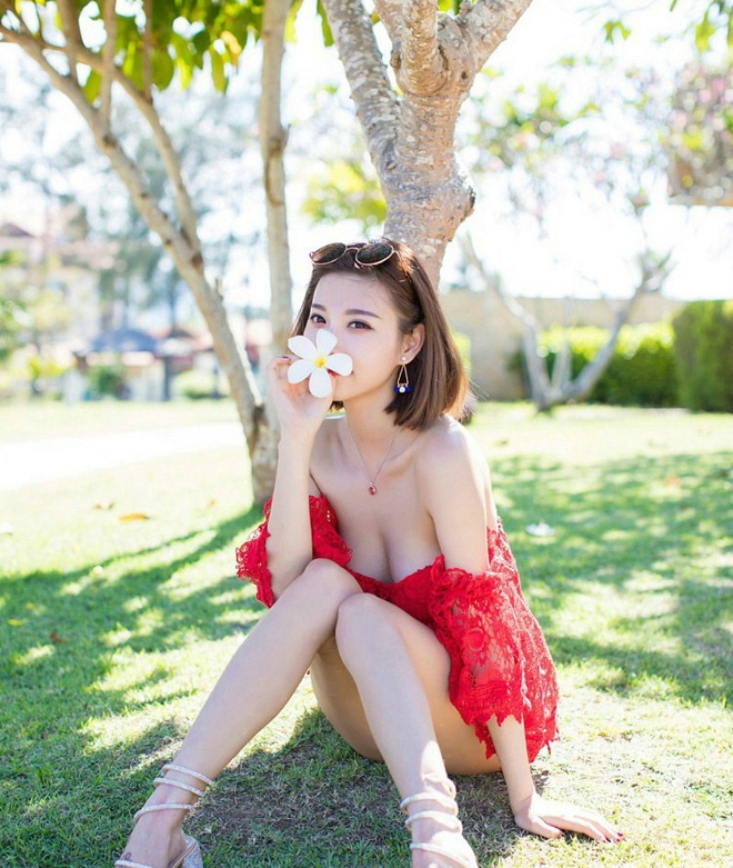 性感惹火海边美女尤物杨晨晨sugar清纯美艳诱人写真