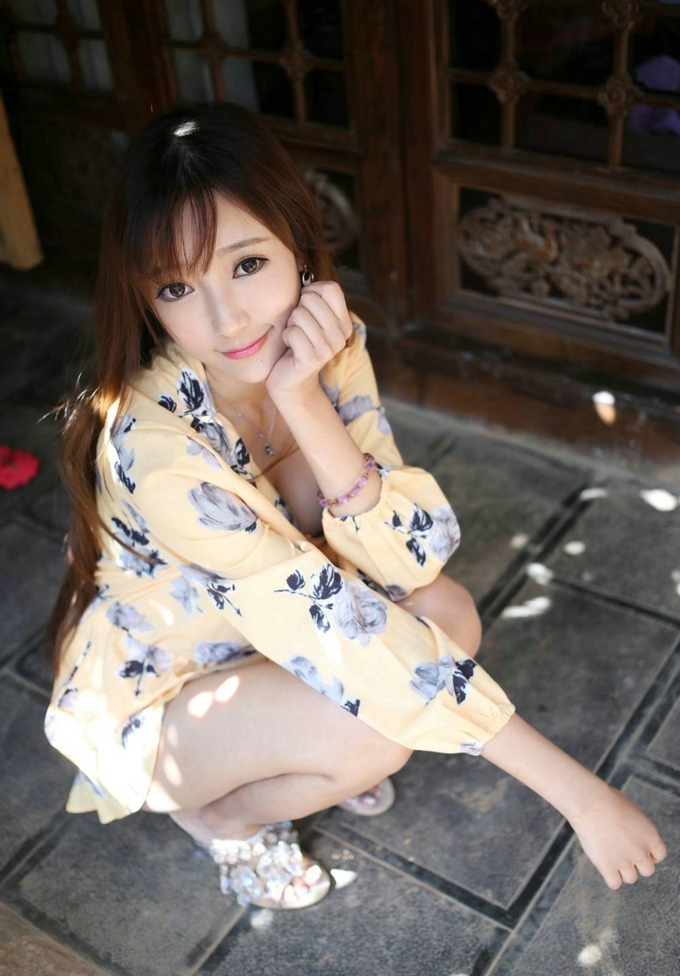 王馨瑶yanni清纯女神诱惑翘臀妩媚写真