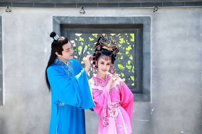 39岁黄圣依再扮黄梅戏版七仙女 美翩翩起舞太惊艳