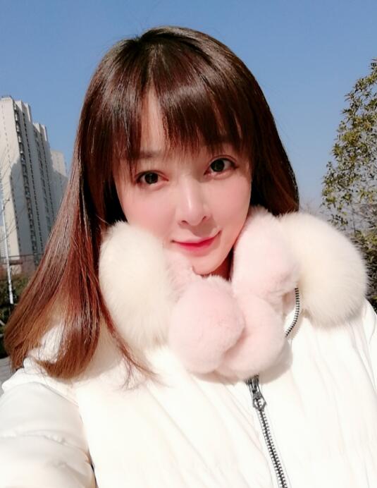 正能量美女小蹦赵小笨个人资料简介 YY小蹦照片直播间