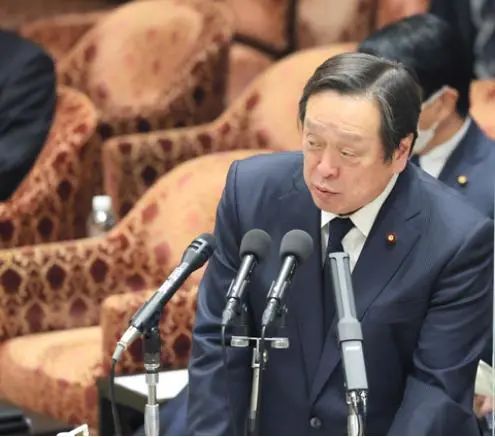 日本防卫大臣浜田靖一