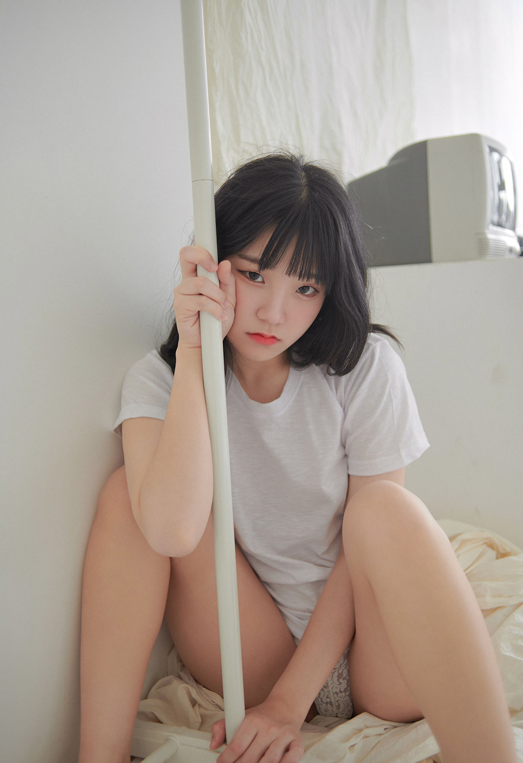 Jenny居家性感背心软糯可人