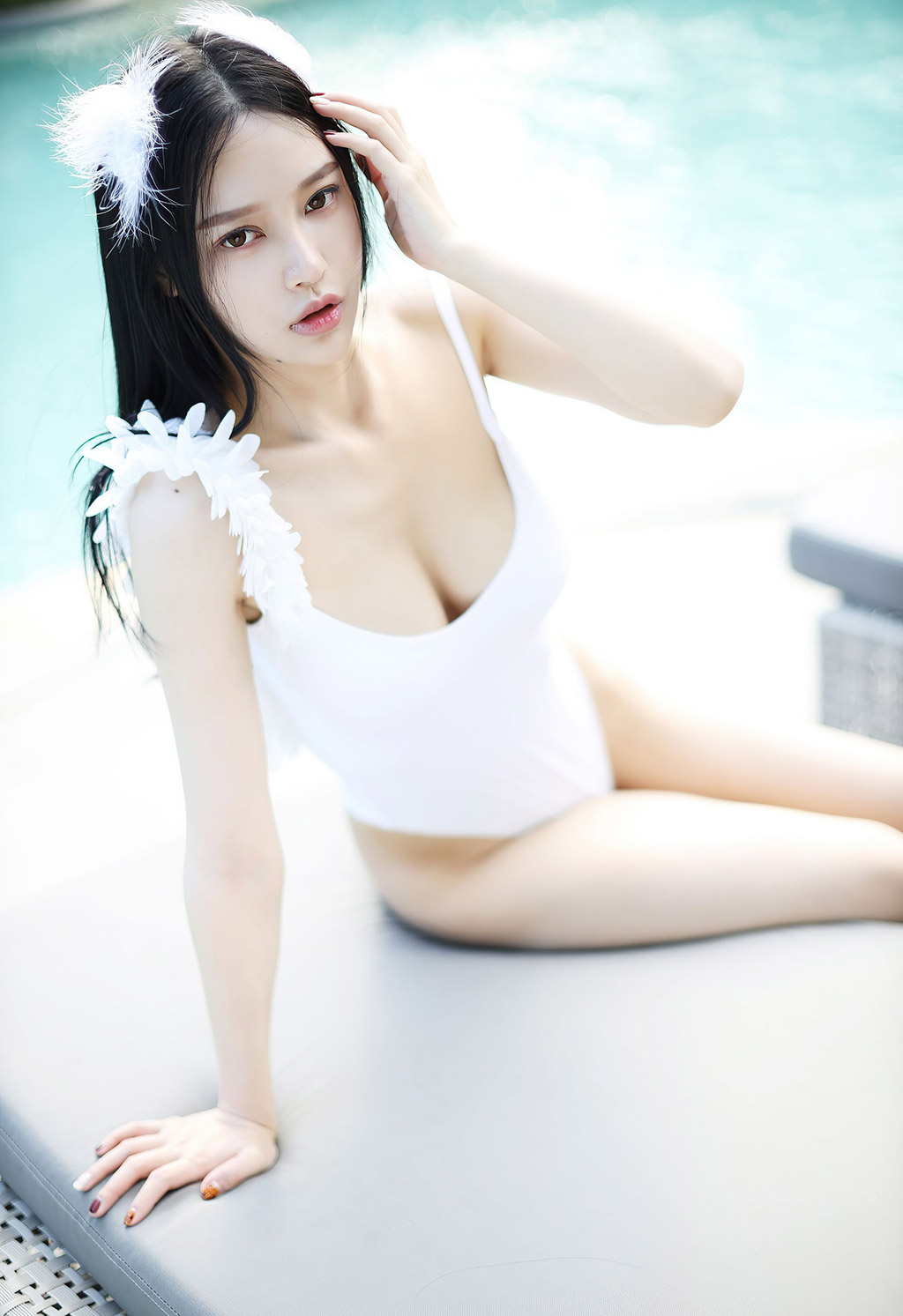 唐琪儿干净清纯日系的日系泳装写真