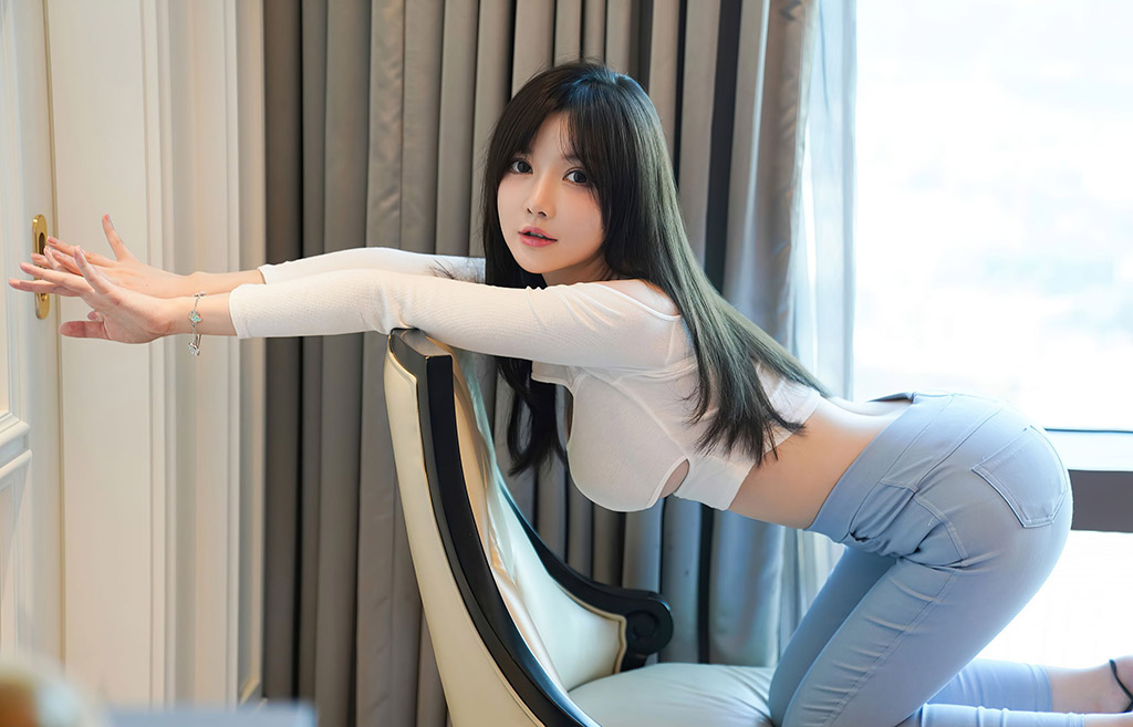 糯美子MINIbabe牛仔裤的诱惑