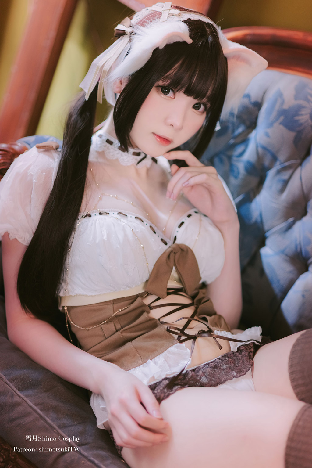 微博妹纸霜月shimo私服微胖肉感十足