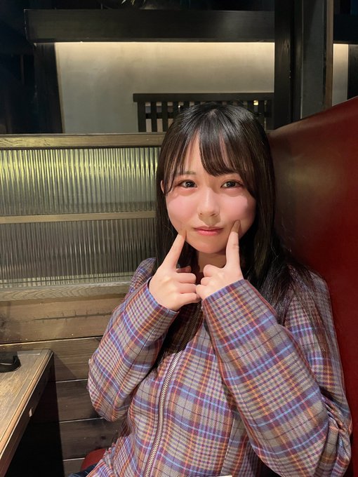 邻家气息！F罩杯害羞美少女“柏木小夏”青春时代AV出道！
