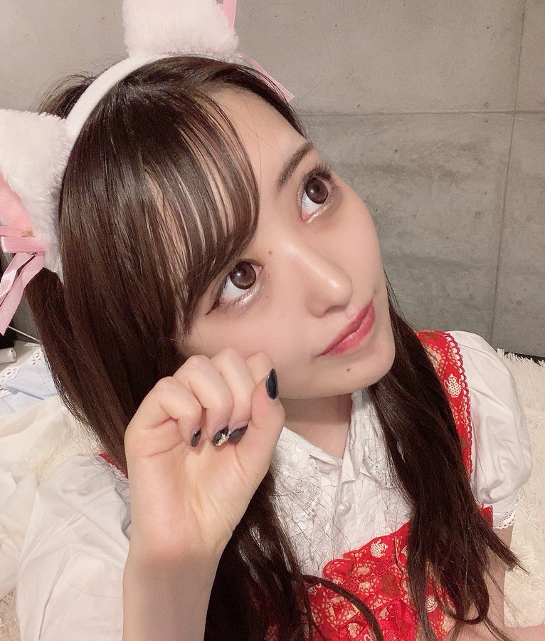 人如其名！雪嫩白皙B罩杯贫乳美少女“姬乃雪”AV出道！推特一周拿下近9千追踪！
