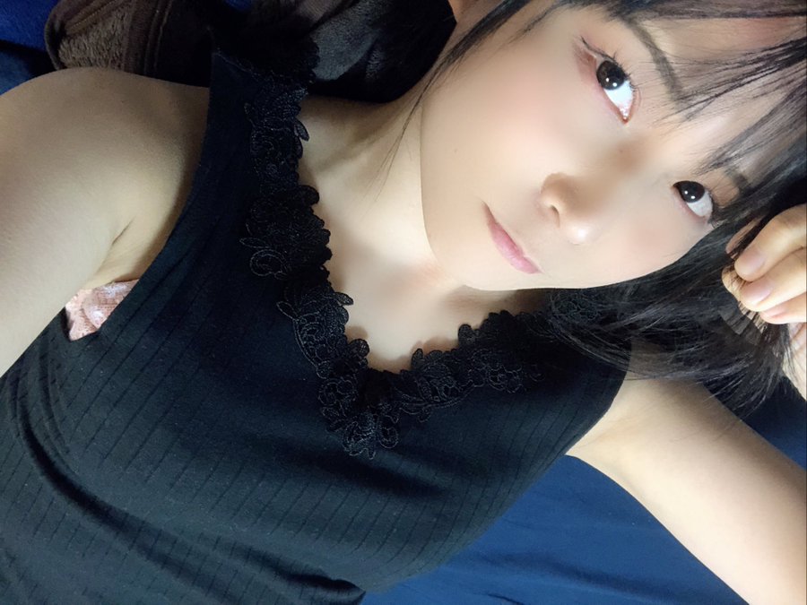 神秘新人！F罩杯水蛇腰巨臀短发美少女“羽月结菜”AV出道！其实是那位前写真偶像？！