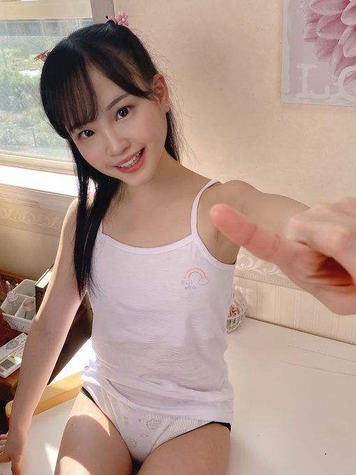 极度娇小！142公分C罩杯迷你小只马“工藤拉拉”AV出道一年推特开账！2个月破万追踪！