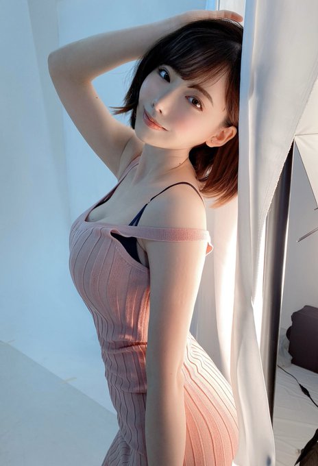 东窗事发！近200万追踪、YouTube66万订阅AV话题女王“深田咏美”自曝拍片被父母抓包！